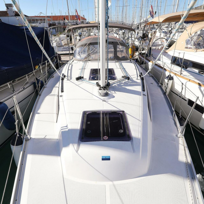 Lady One | Bavaria Cruiser 34 photo 34
