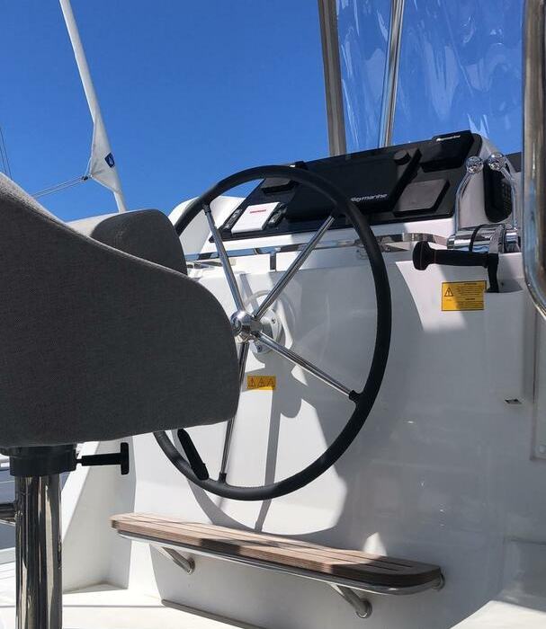 Veryta | Lagoon 42 photo 22