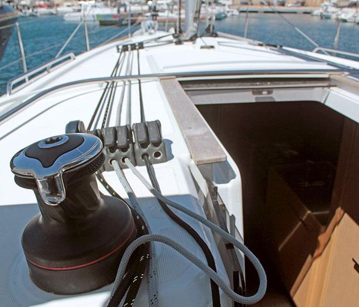 Freedom | Oceanis 38.1 photo 7