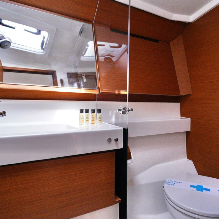 Sail Me | Sun Odyssey 410 photo 19