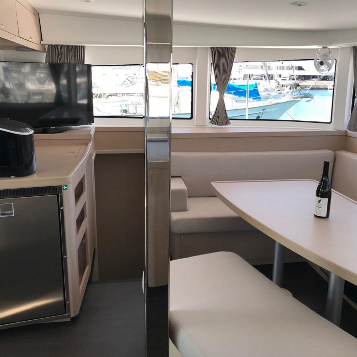 FIND US | Lagoon 42 Owner version photo 19