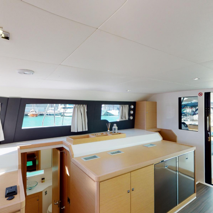 Vittoria | Dufour 48 Catamaran photo 8