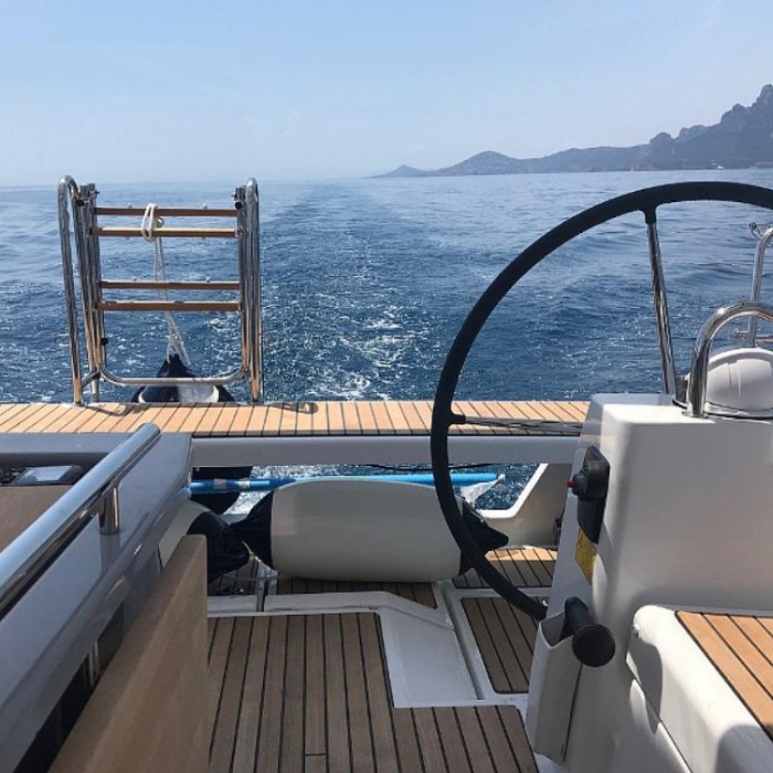 Atlantica | Oceanis 45 photo 7