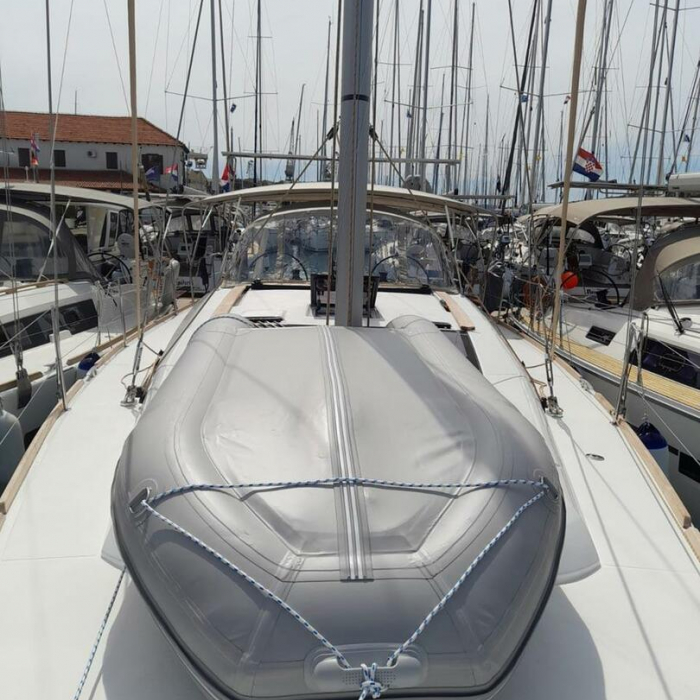 Altair | Dufour 412 photo 4