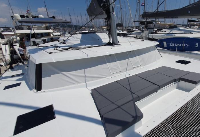 Crazy Diamond | Fountaine Pajot Astrea 42 photo 6