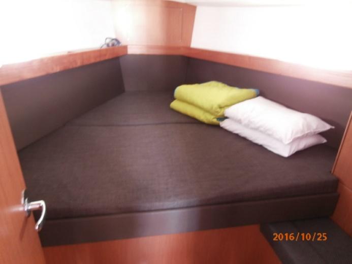 Mattina | Bavaria Cruiser 37 photo 5