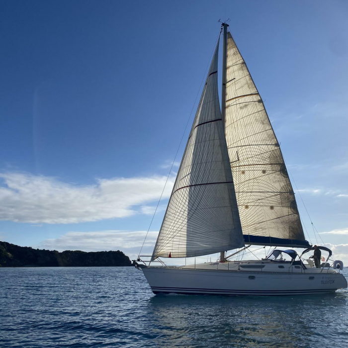 Jalù | Sun Odyssey 42.2 photo 2