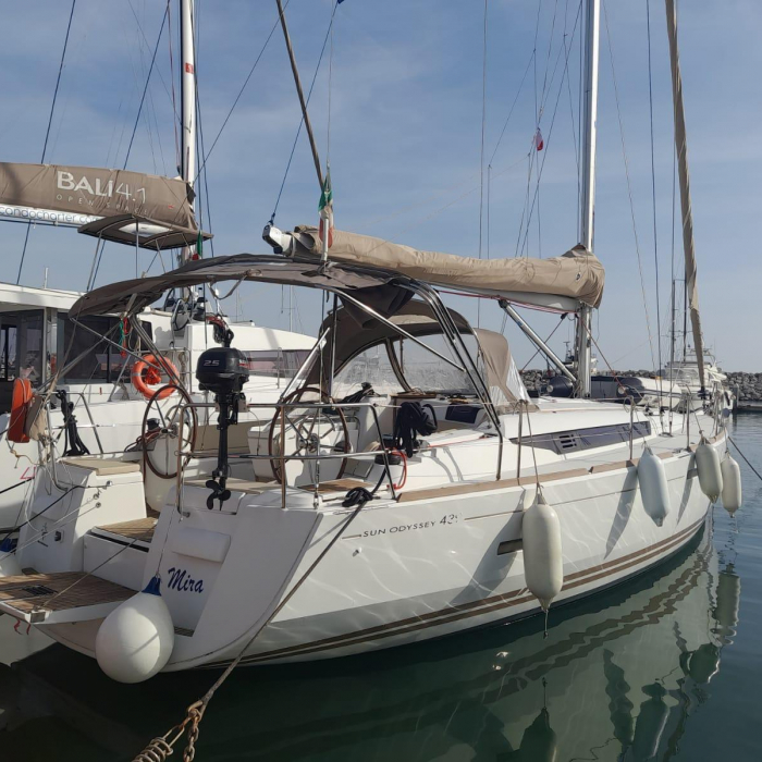 Mira | Sun Odyssey 439 photo 1