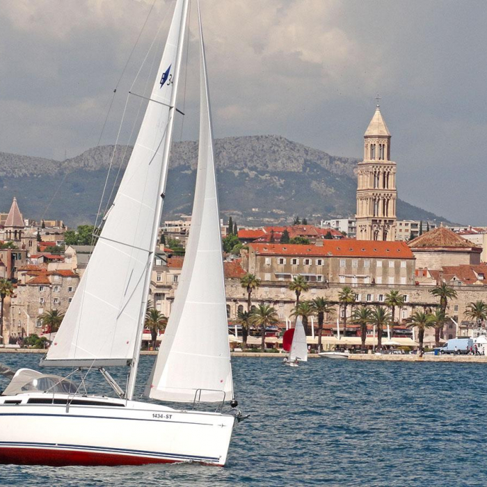 Tonkica | Bavaria Cruiser 34 photo 11