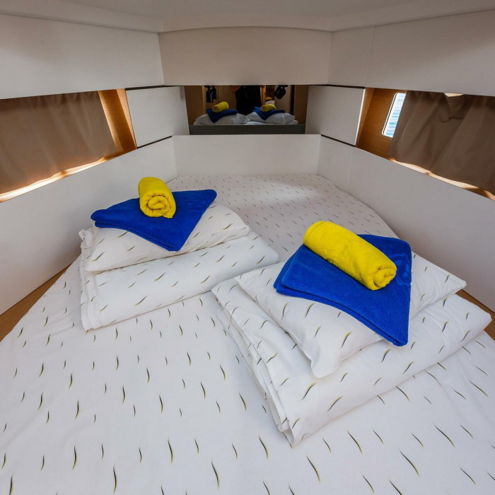 Obsession | Oceanis 38.1 photo 9