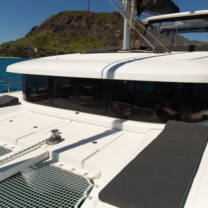 Vanessa | Lagoon 42 photo 18