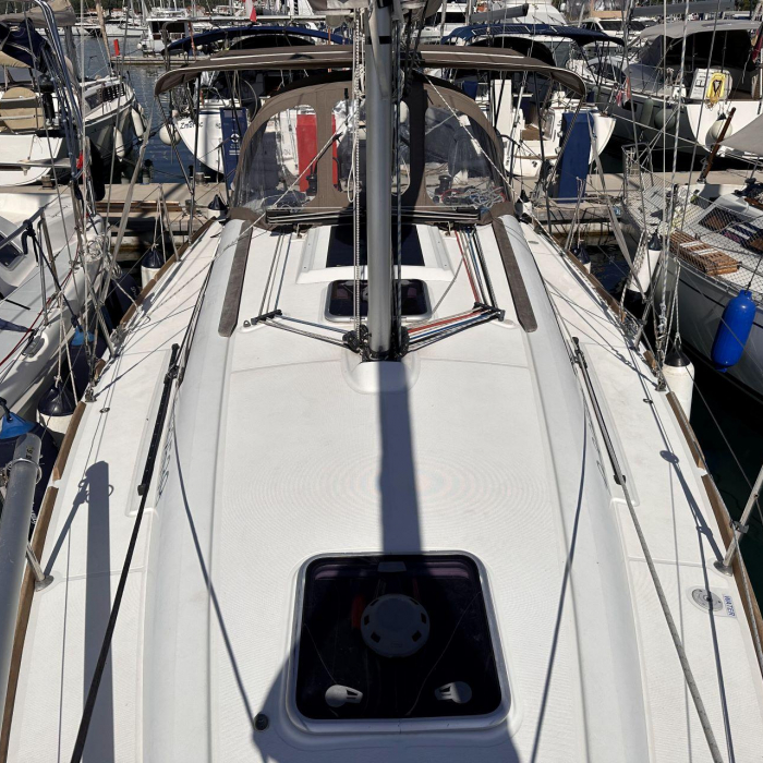 Cosma | Sun Odyssey 33i photo 6