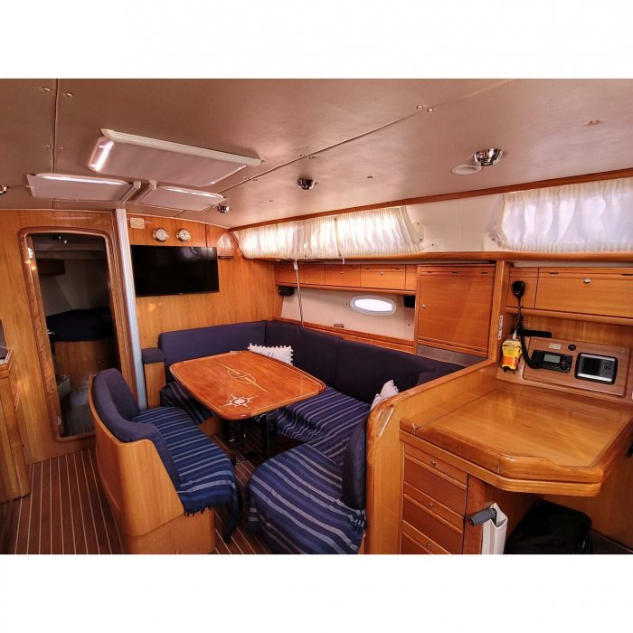 Black Pearl | Bavaria 40 photo 18