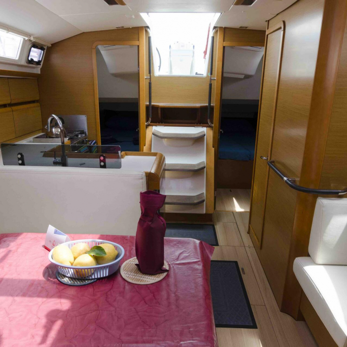 Cecile | Sun Odyssey 40.9 photo 5