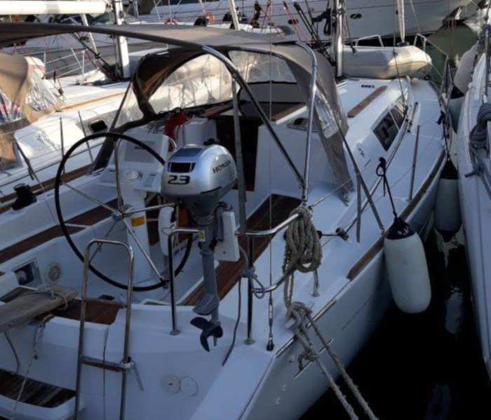 Arosa | Sun Odyssey 33i photo 2