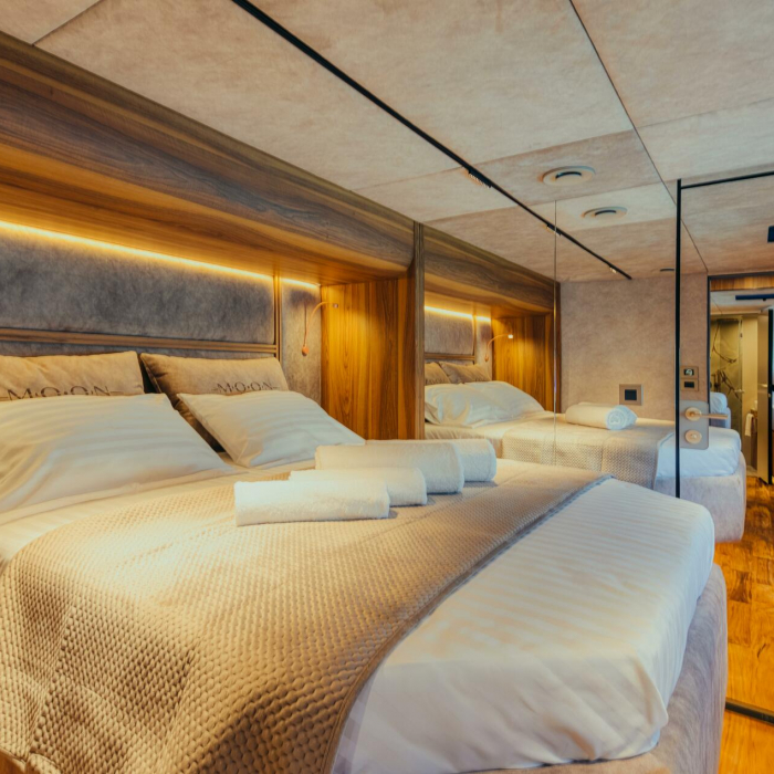 Honeymoon | Moon Yacht 65 photo 91