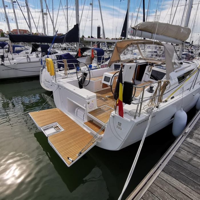 Antares | Dufour 390 Grand Large photo 7