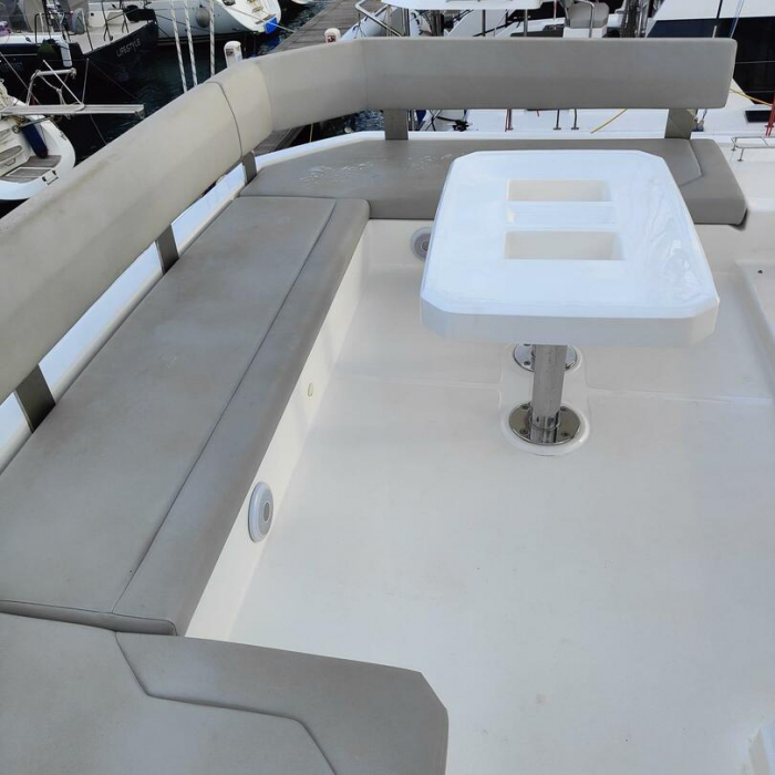 Lady Lety | Leopard 45 photo 4