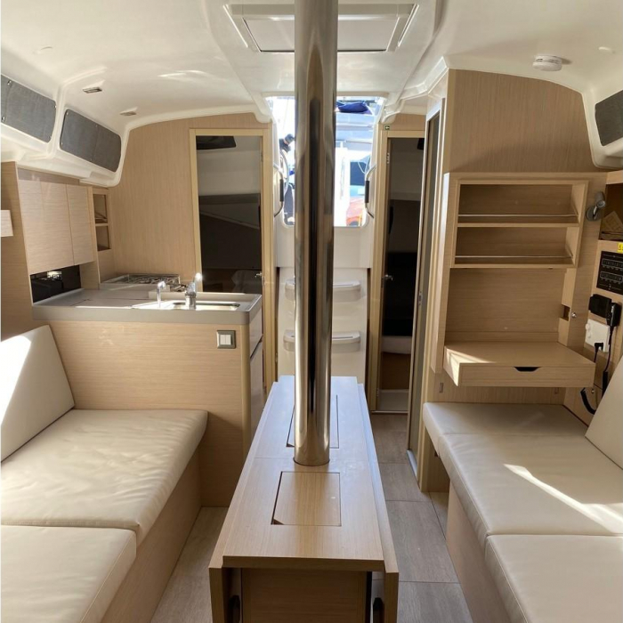 Delfino | Oceanis 34.1 photo 10