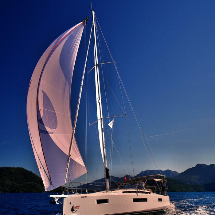 Sail Me | Sun Odyssey 410 photo 2