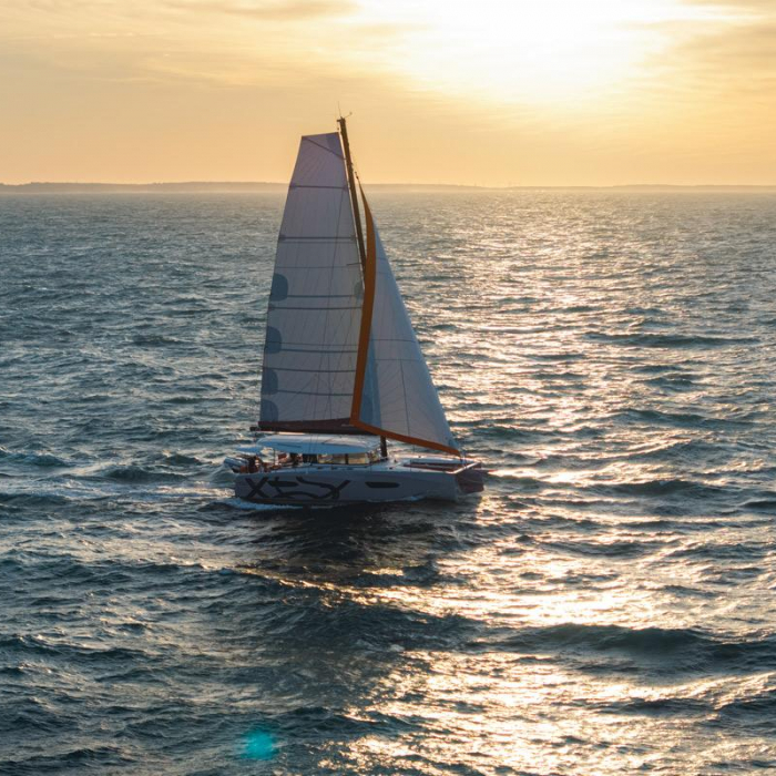 FIRST KISS | Excess 13 photo 3