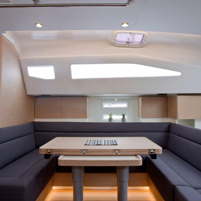 Vuschi | Elan 50 Impression photo 53