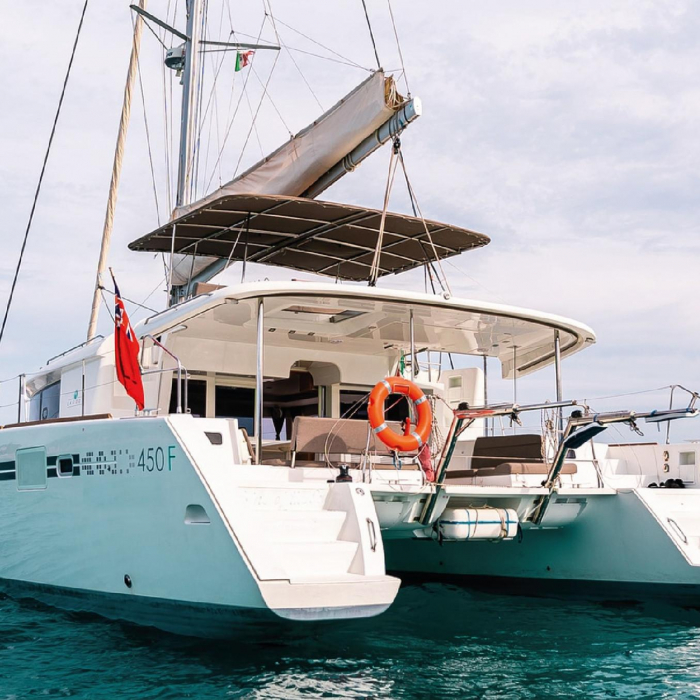 Lluna | Lagoon 450 photo 1