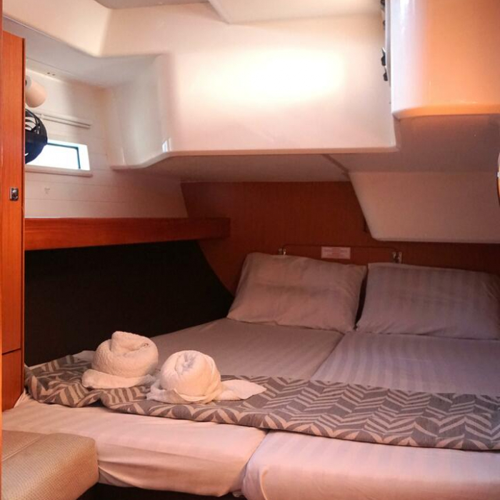 Lina | Bavaria cruiser 51 photo 11