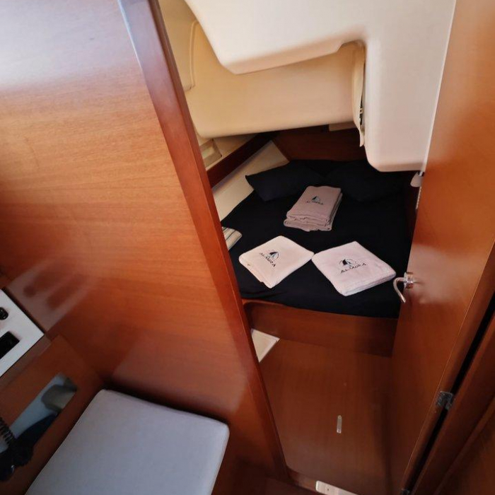 Grace | Dufour 450 GL photo 13