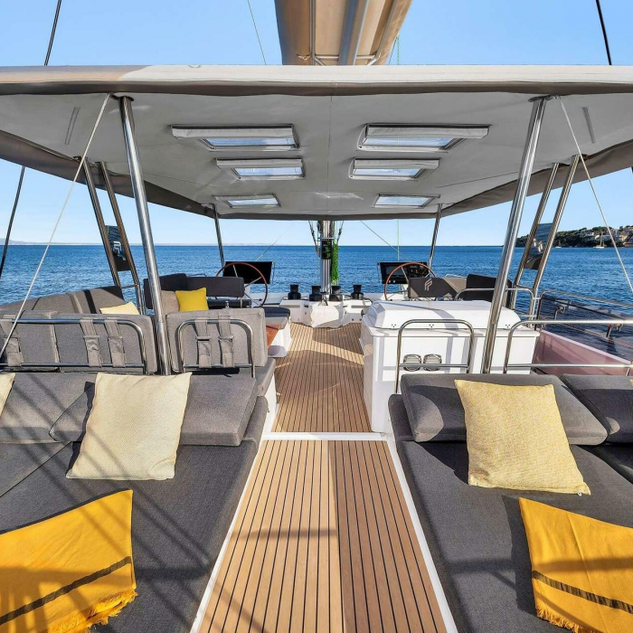 Neow | Alegria 67 photo 2