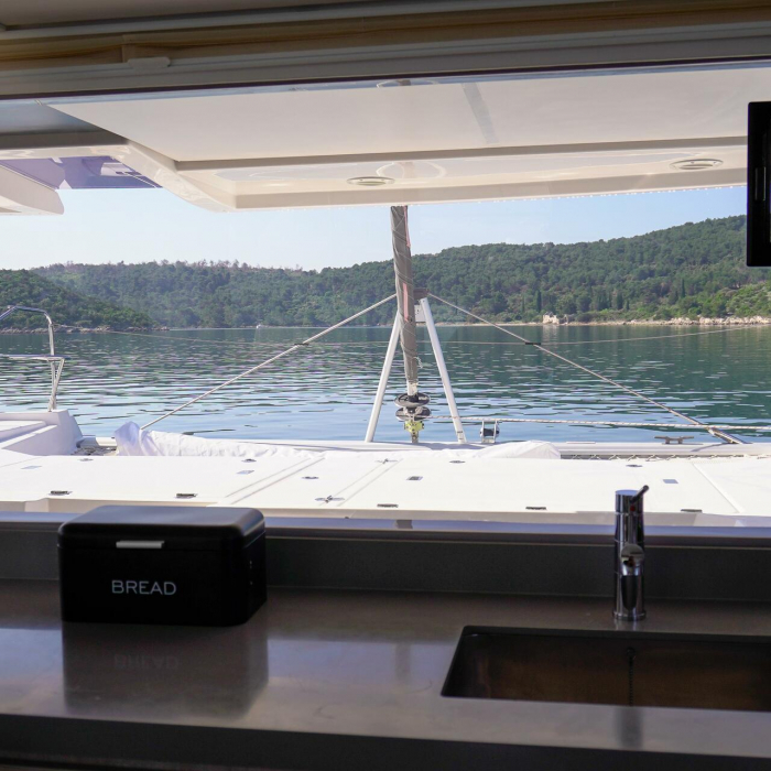 Manaphy | Leopard 45 photo 14