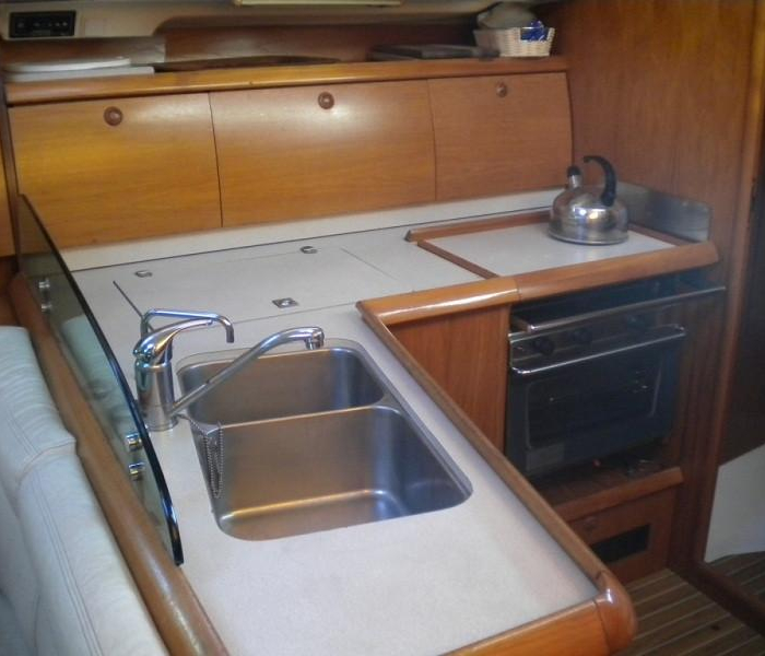 Panic | Sun Odyssey 40 photo 1