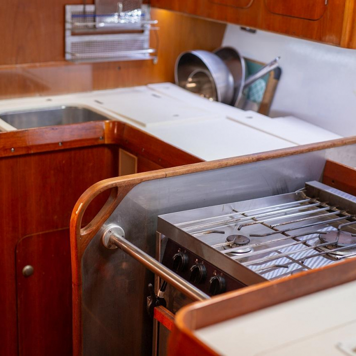 Amica | Dolphin 50 photo 5