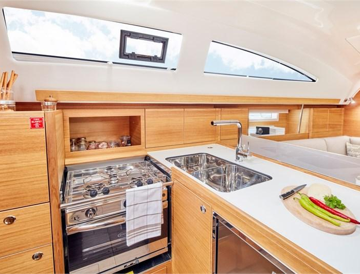 Liana | Elan Impression 40.1 photo 25