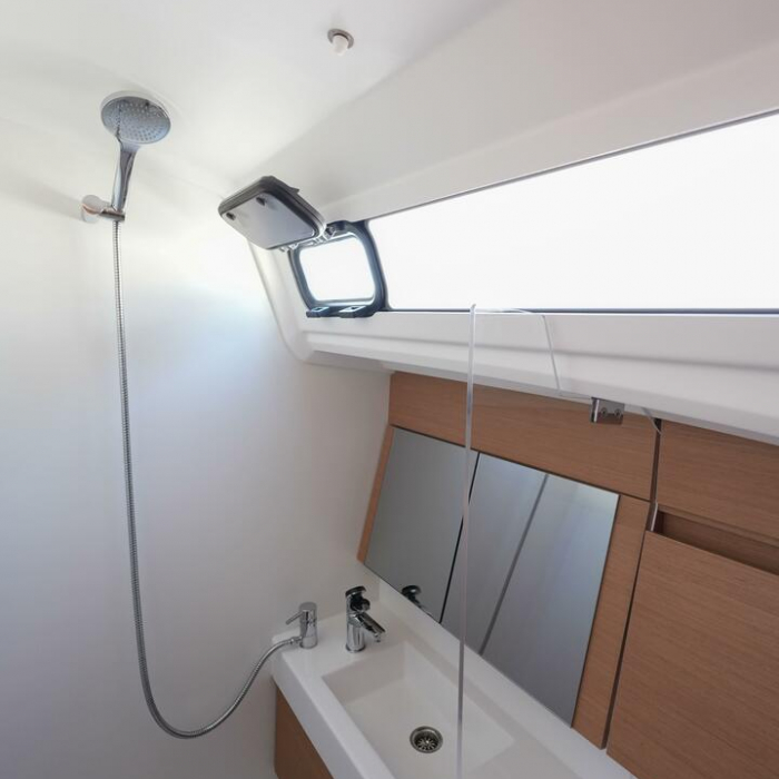 Colibrì | Sun Odyssey 410 photo 7