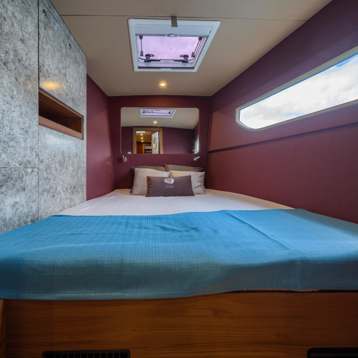 Blue | Luna 49 photo 35