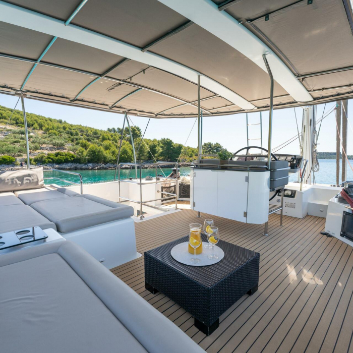 Cool Change | Lagoon 560 photo 5