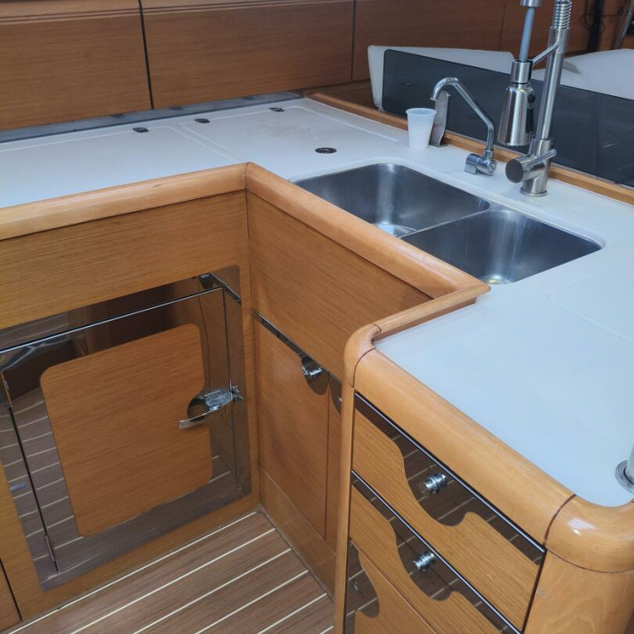 Keep Calm | Jeanneau 53 photo 6