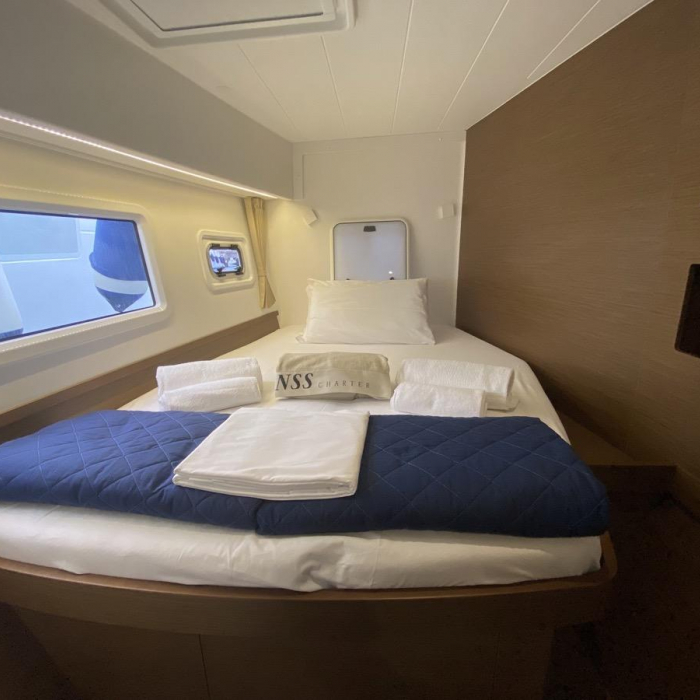 Blue Eyes | Lagoon 42 photo 18