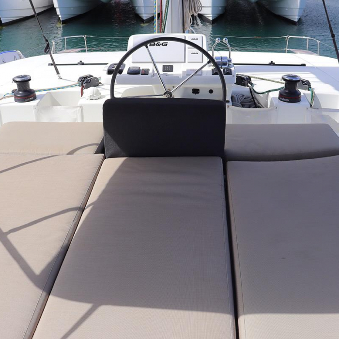 Skye | Lagoon 50 photo 5