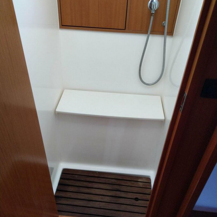 Esperos | Bavaria 45 Cruiser photo 8