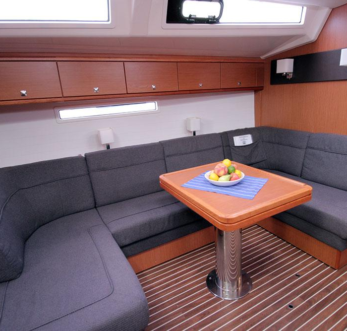 Maximum | Bavaria Cruiser 56 photo 17