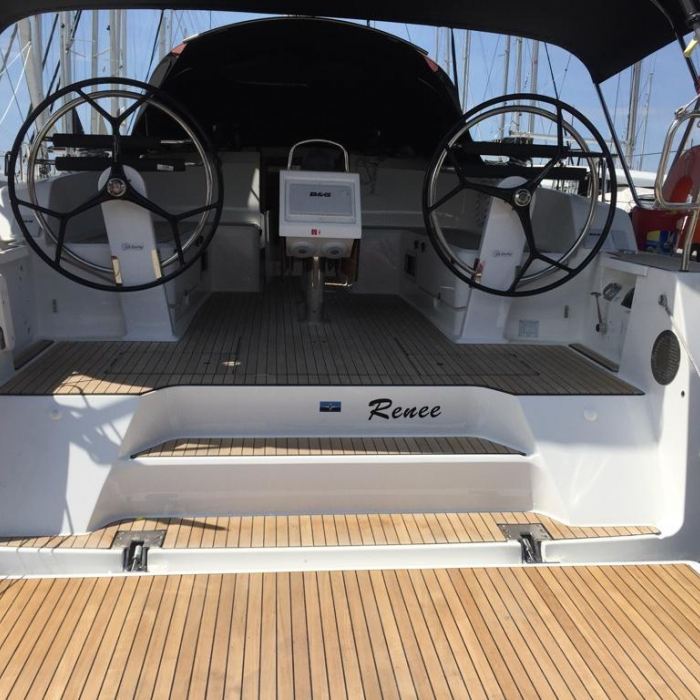 Class | Bavaria Cruiser 46 photo 2