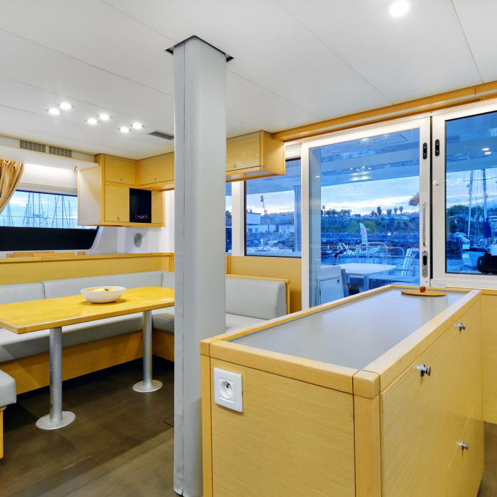 Neptuno | Lagoon 52F photo 21