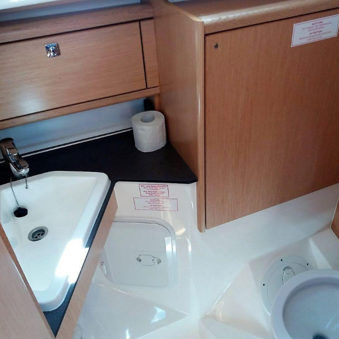 Lady One | Bavaria Cruiser 34 photo 42