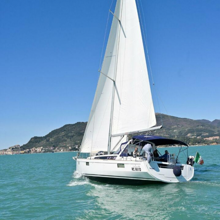 Sharel | Oceanis 48 photo 9