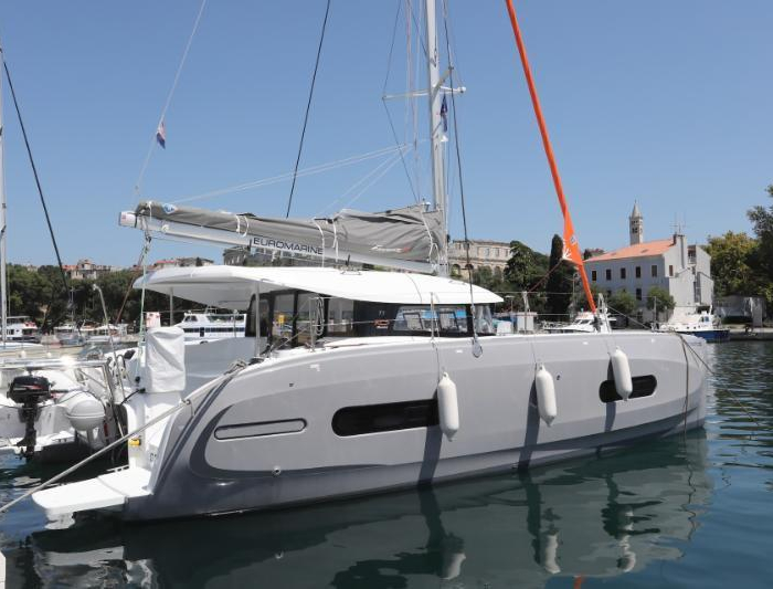 Gold Kiss | Excess 11 photo 20