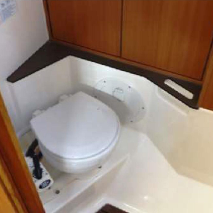 Economy | Bavaria Cruiser 36 photo 17