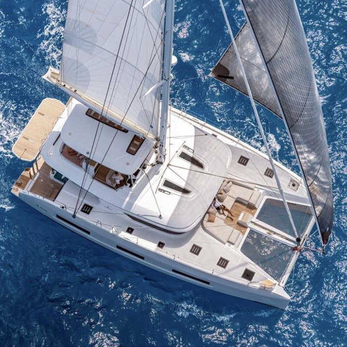 Hydrus | Lagoon 55 photo 39