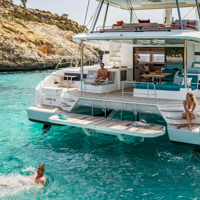 LUZ DEL MAR | Lagoon 55 photo 3